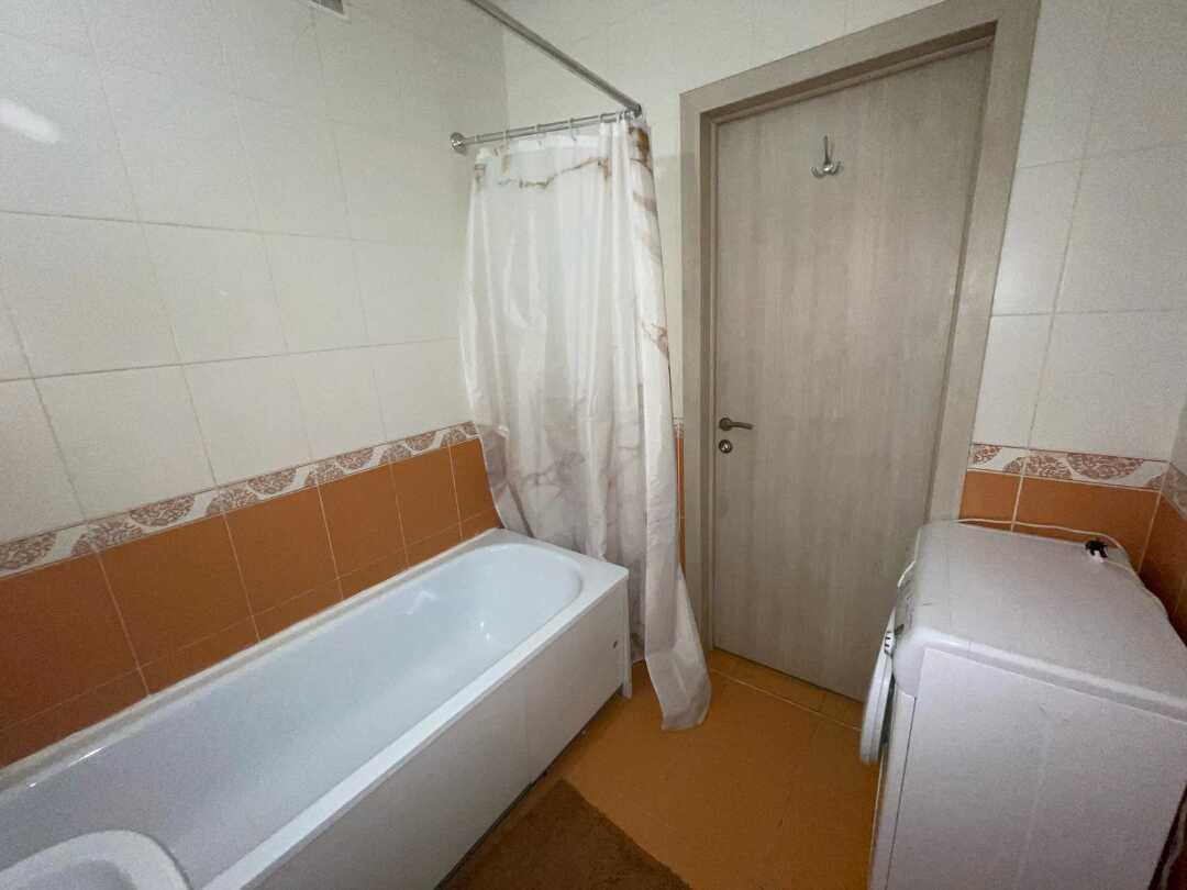 Челябинск: 2 комн. в центре Ленинского около Авроры
