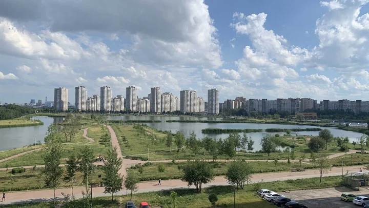 Санкт-Петербург: 2-х комнатная квартира с видом на парк