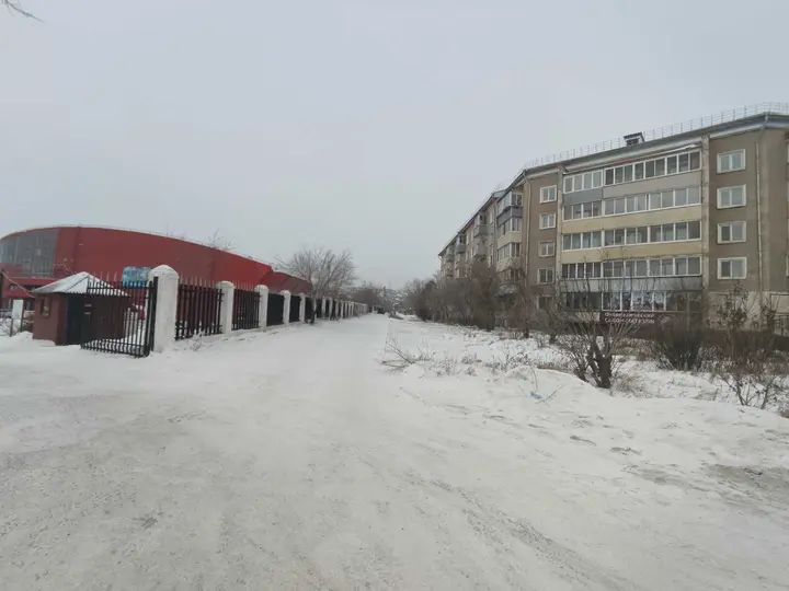 Улан-Удэ: 5-к. квартира рядом с ФСК