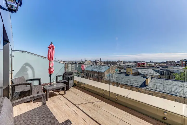 Апартаменты с террасой в комплексe Yess Социалистическая 21 — фото 2