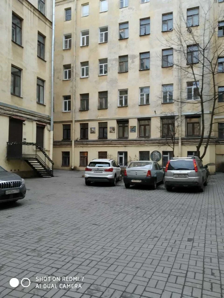 Санкт-Петербург: Уютная квартира в центре с парковкой