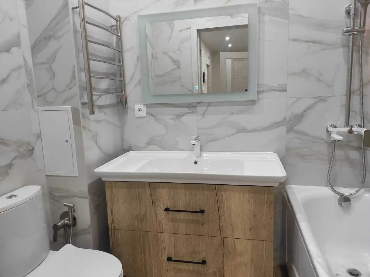 Кострома: Апартаменты "Elizium Home"