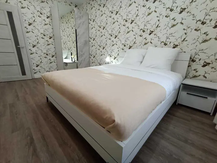 Кострома: Апартаменты "Elizium Home"