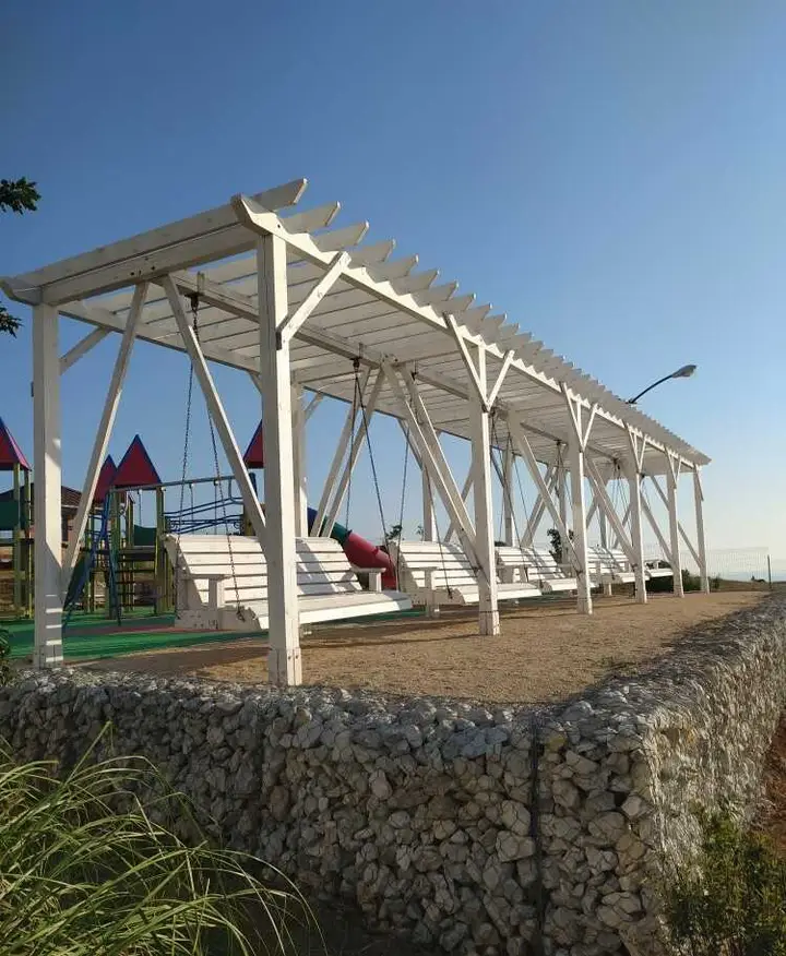 carousel image 5