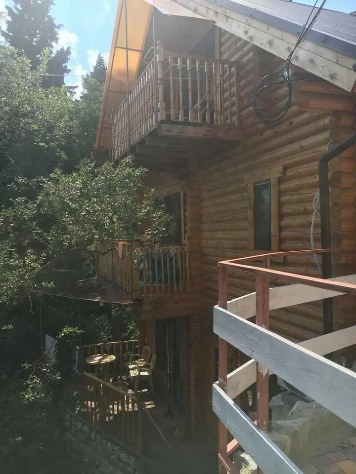 Алупка: Гостевой дом «Теремок»