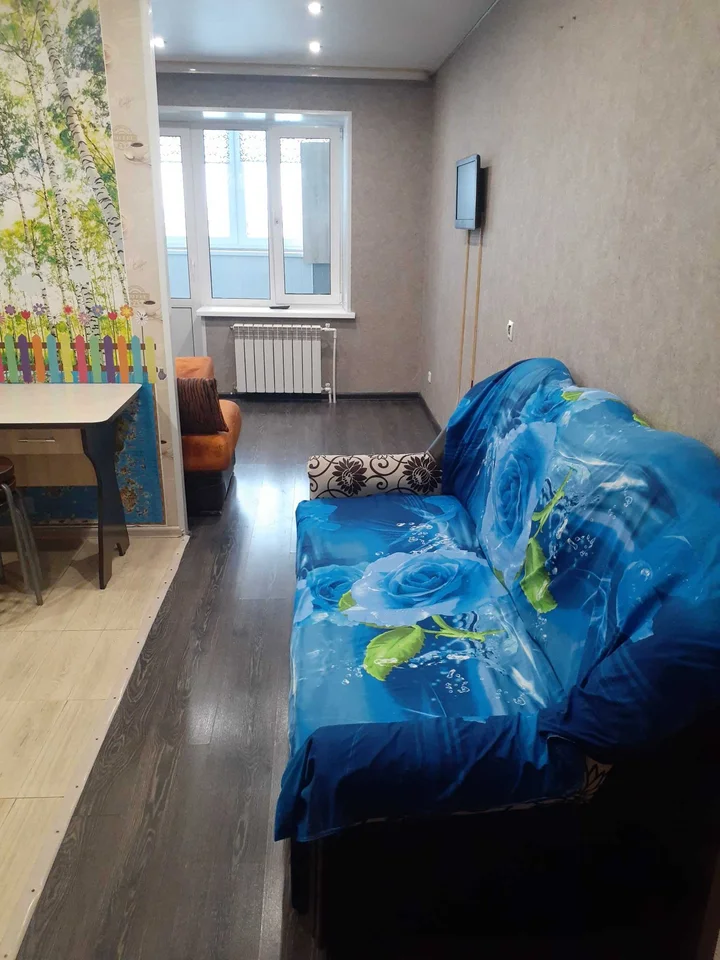 Зубово: Квартира в Зубово рядом с аэропортом (м5 р240)