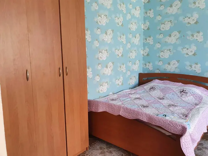 Голубицкая: Гостевой дом Морская 2/2