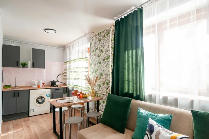 Красноярск: Апартаменты HOME DAY