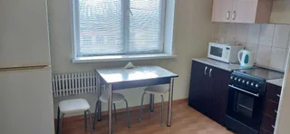 Старый Оскол: 1-комн. квартира в Старом Осколе, р-н Лед.Дворца,М-н Солнечный,9а.