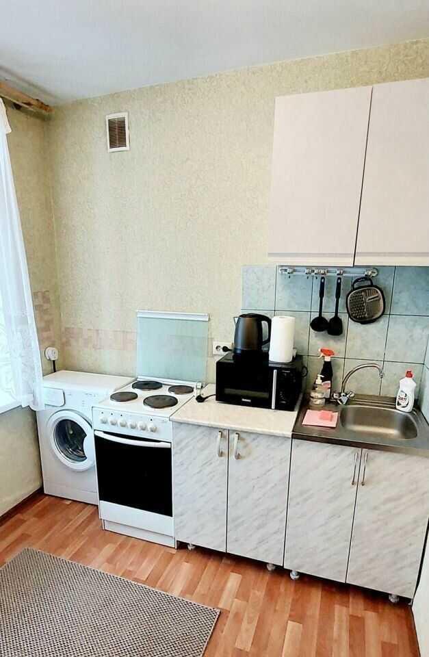 Томск: Апартаменты на Енисейской улице 3