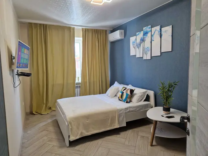 carousel image 0