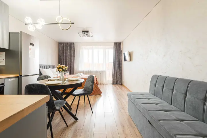 Чебоксары: Апартаменты Loft Кувшинка от RentAp