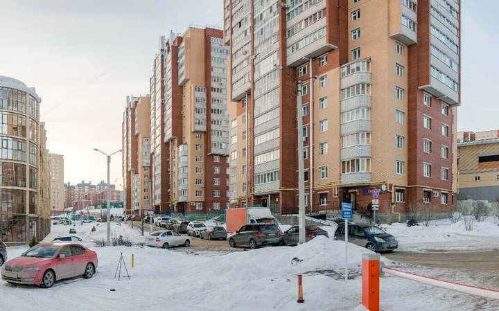Чебоксары: Комфортные апартаменты у залива