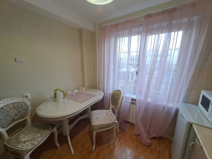 Красноярск: Аp-rent - Щорса 46