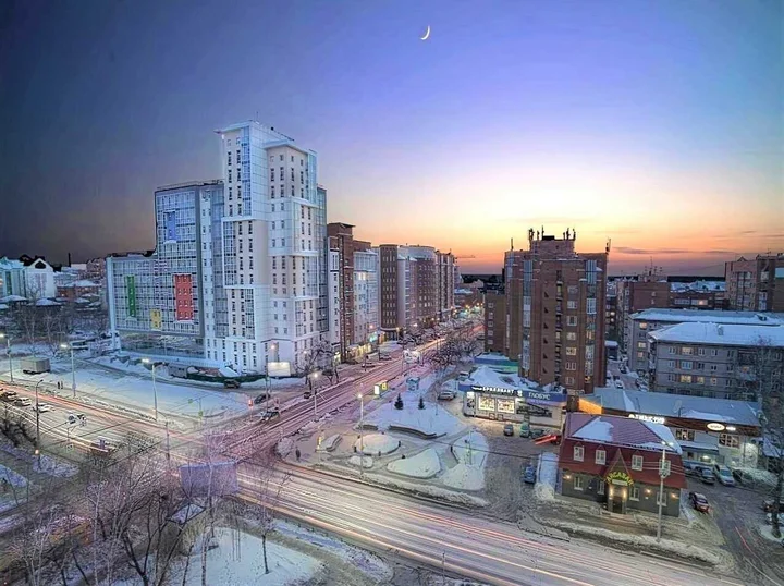 Томск: Необычная видовая квартира в Центре, пр-т Фрунзе, 86