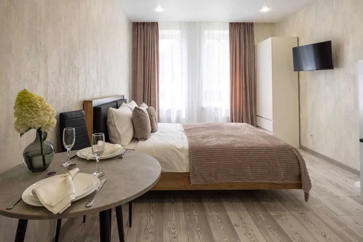 Пионерский: LovelyHome39 студии в центре курортного города