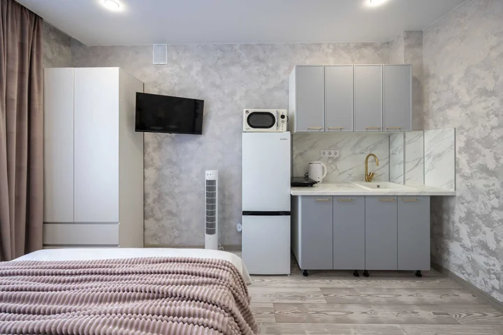 Пионерский: LovelyHome39 студии в центре курортного города