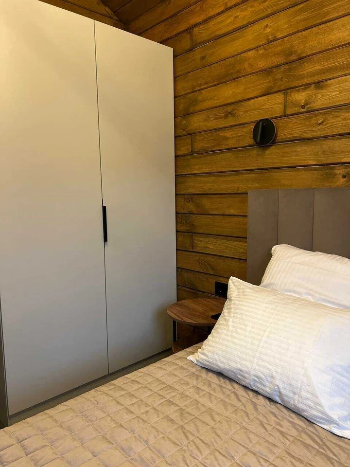 Турбаза Юность: “GEDEON HOUSE”  54"