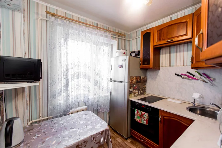Нижневартовск: "Абсолют-нв" 2х-комнатные Апартаменты на Менделеева 20