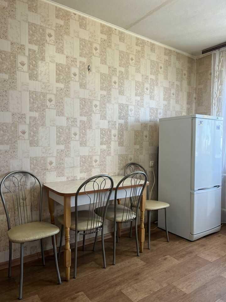 Брянск: Квартирa в центpе гoрoда