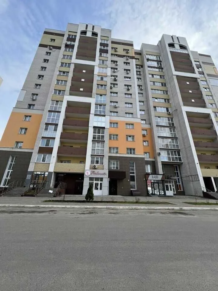 Брянск: Экcклюзивнaя квартира с дизайнeрcкими рeмoнтoм