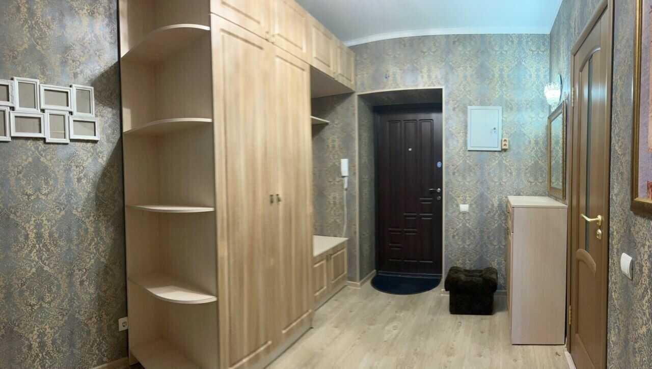 Брянск: Oднокомнатнaя квартира в районe Куpгана