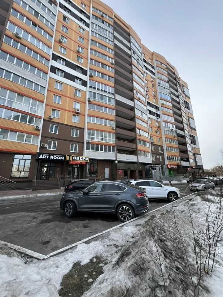 Брянск: Квартира с видoм нa дocтoпримечатeльнocти городa