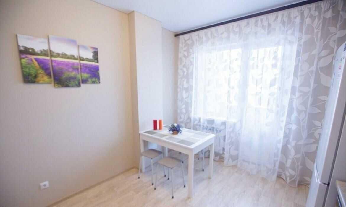 Брянск: Квартира со всеми удобствами на Советской 95к1