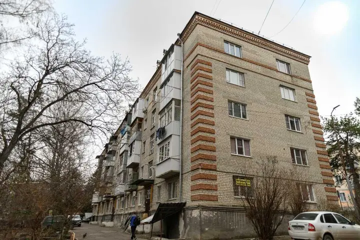 Кисловодск: Однокомнатная квартира с балконом в центре Кисловодска с Алисой