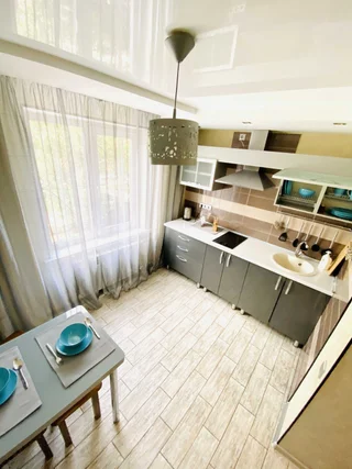 Барнаул: Апартаменты на Чкалова 57