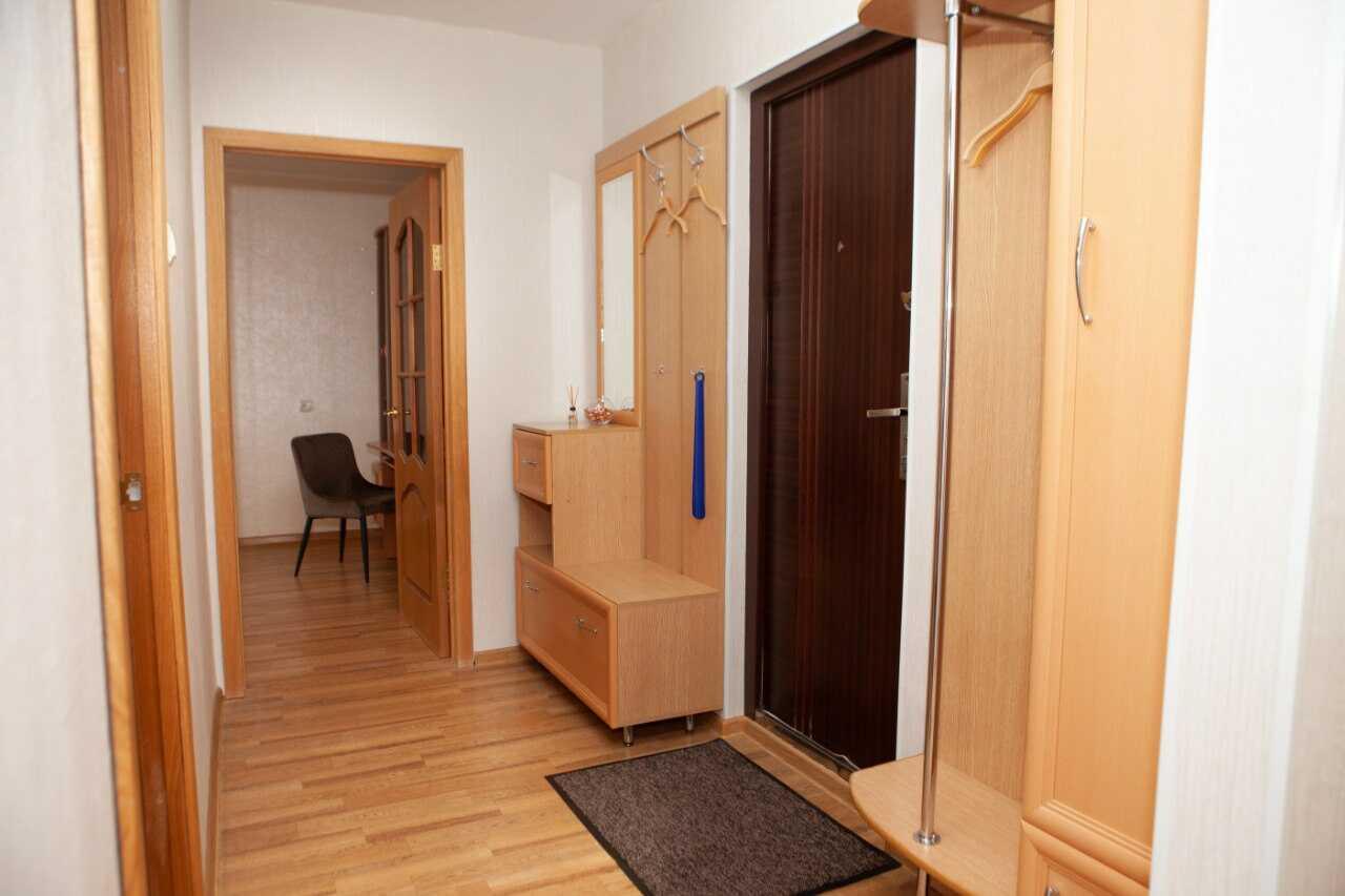 Хабаровск: Двухкомнатная квартира в районе центрального рынка