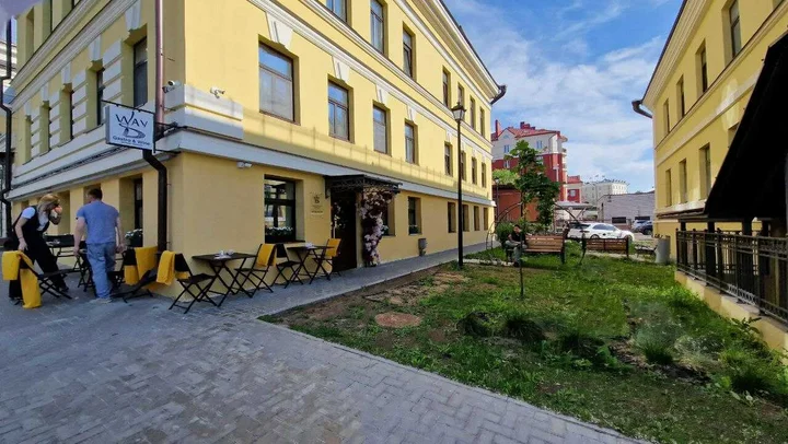 Казань: Просторная двухуровневая студия у подножия Казанского Кремля - от Urban Apartments