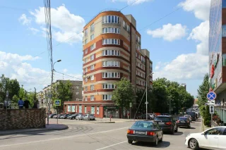 Калининград: На Генерал-лейтенанта Озерова 16А