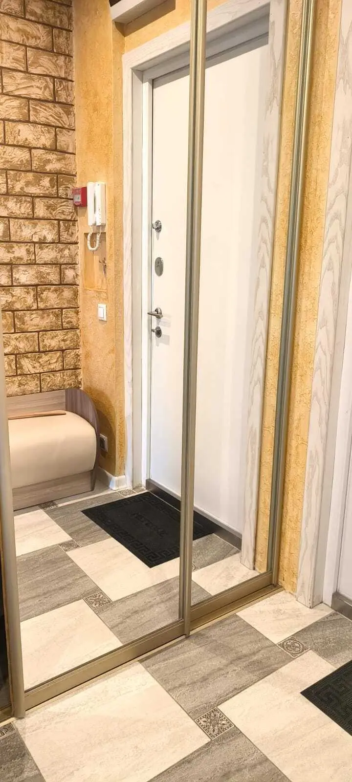 Москва: Бизнес- Апартаменты Lora Home на Варшавском шоссе