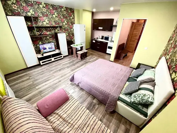 carousel image 3