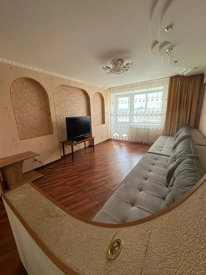 Ачинск: двухкомнатная квартира 2