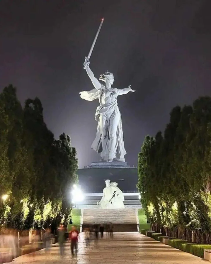 Волгоград: Апартаменты у Мамаевого Кургана