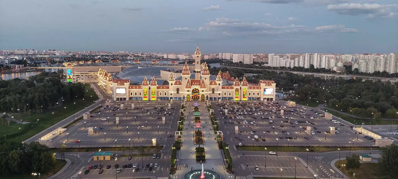 Москва: Апартаменты с видом на парк Остров мечты