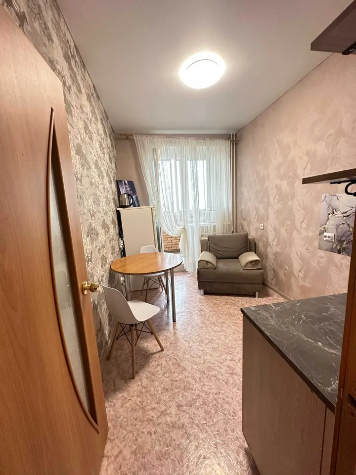 Ачинск: 1 комнатная квартира на Кирова, 39