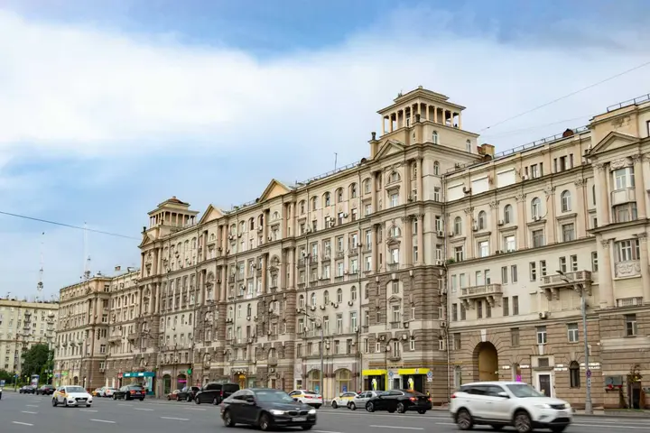 Москва: Двухкомнатная квартира у выставочного центра Экспоцентр
