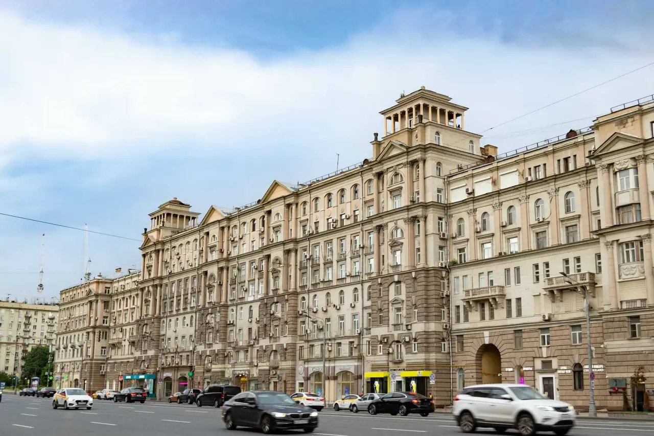 Москва: Двухкомнатная квартира у выставочного центра Экспоцентр