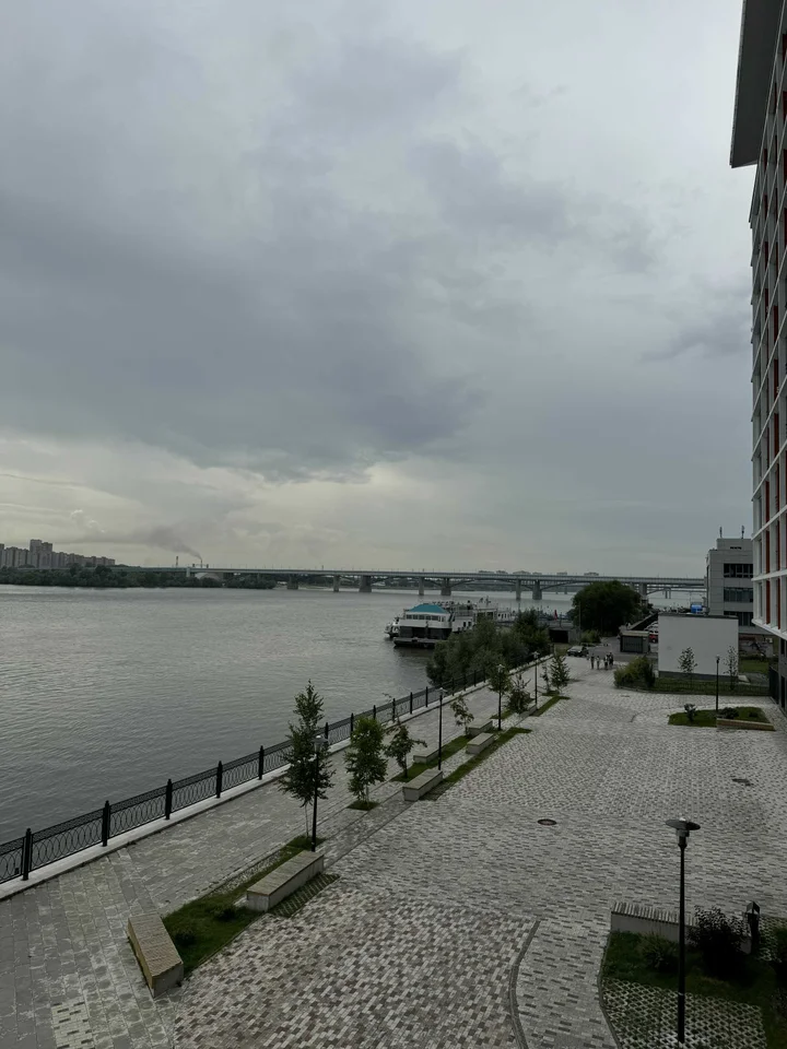 Новосибирск: Апартаменты на Набережной 46