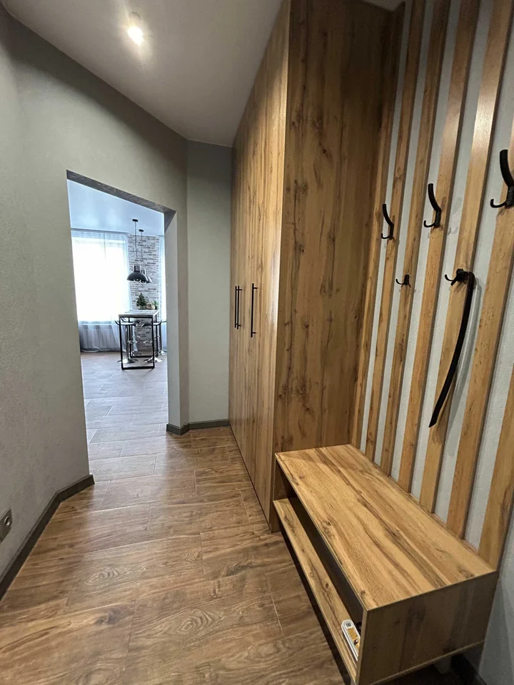 Новосибирск: Апартаменты на Набережной 409