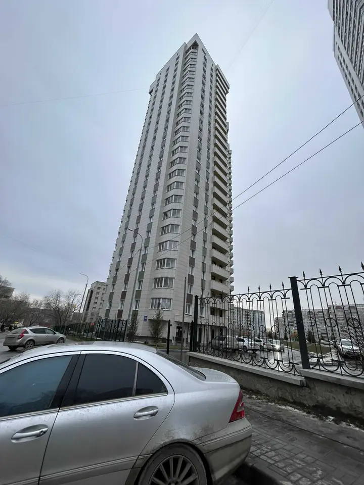 Новосибирск: Апартаменты на Набережной 122/4