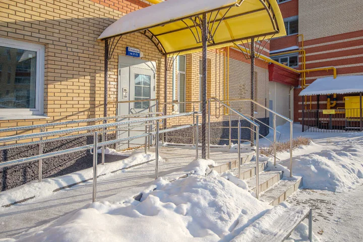 Чебоксары: Современная квартира недалеко от залива