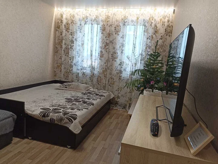 Ижевск: Уютная квартира в тихом центре города на ул. Районная, 57 к1с2