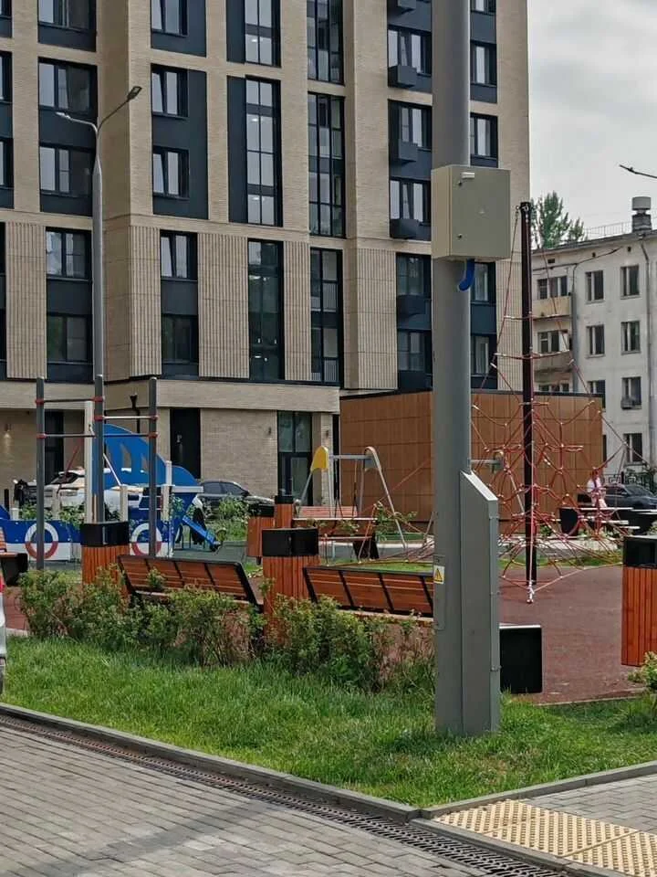 Москва: Новaя квapтиpa рядом с Рублевским шоссе