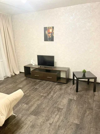 Ухта: Ленина 37б