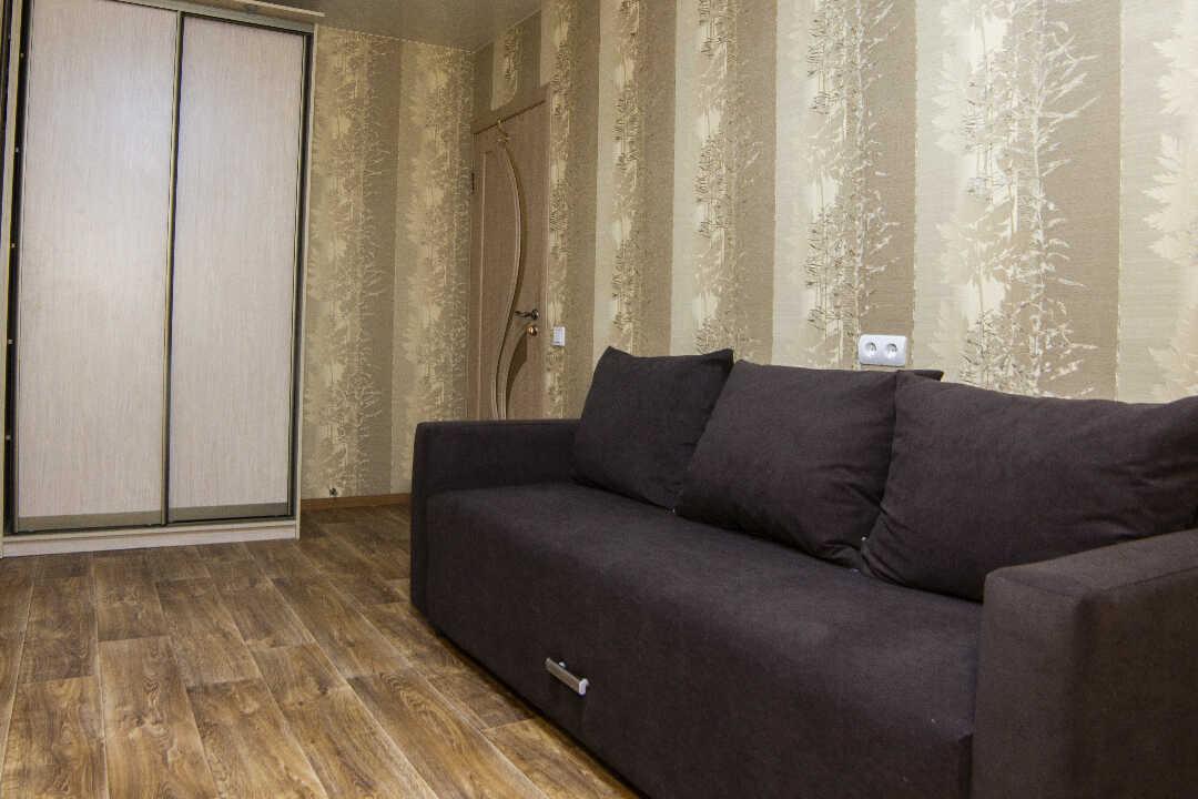 Нижний Новгород: Apartament 52 на проспекте Бусыгина