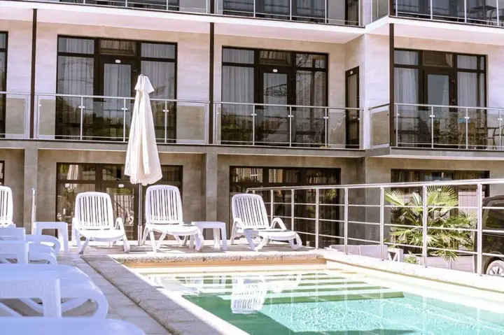 Сочи: Отель "Astra Montale Family 4*"